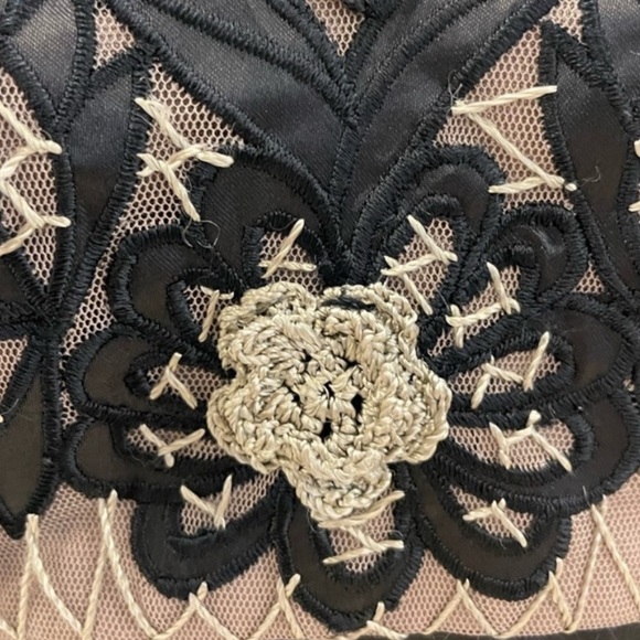 Sue Wong Little Black Dress/ Embroidery/ Size-6 EUC - Picture 10 of 11